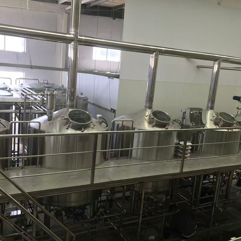 西峰精酿啤酒设备厂—啤酒文化的深刻内涵